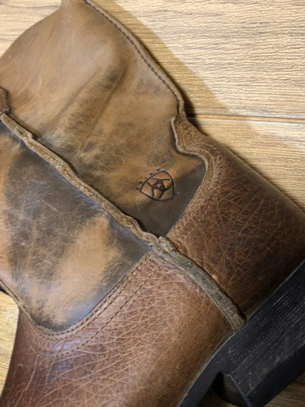 Ariat men cowboy western style brown leather boots, 13